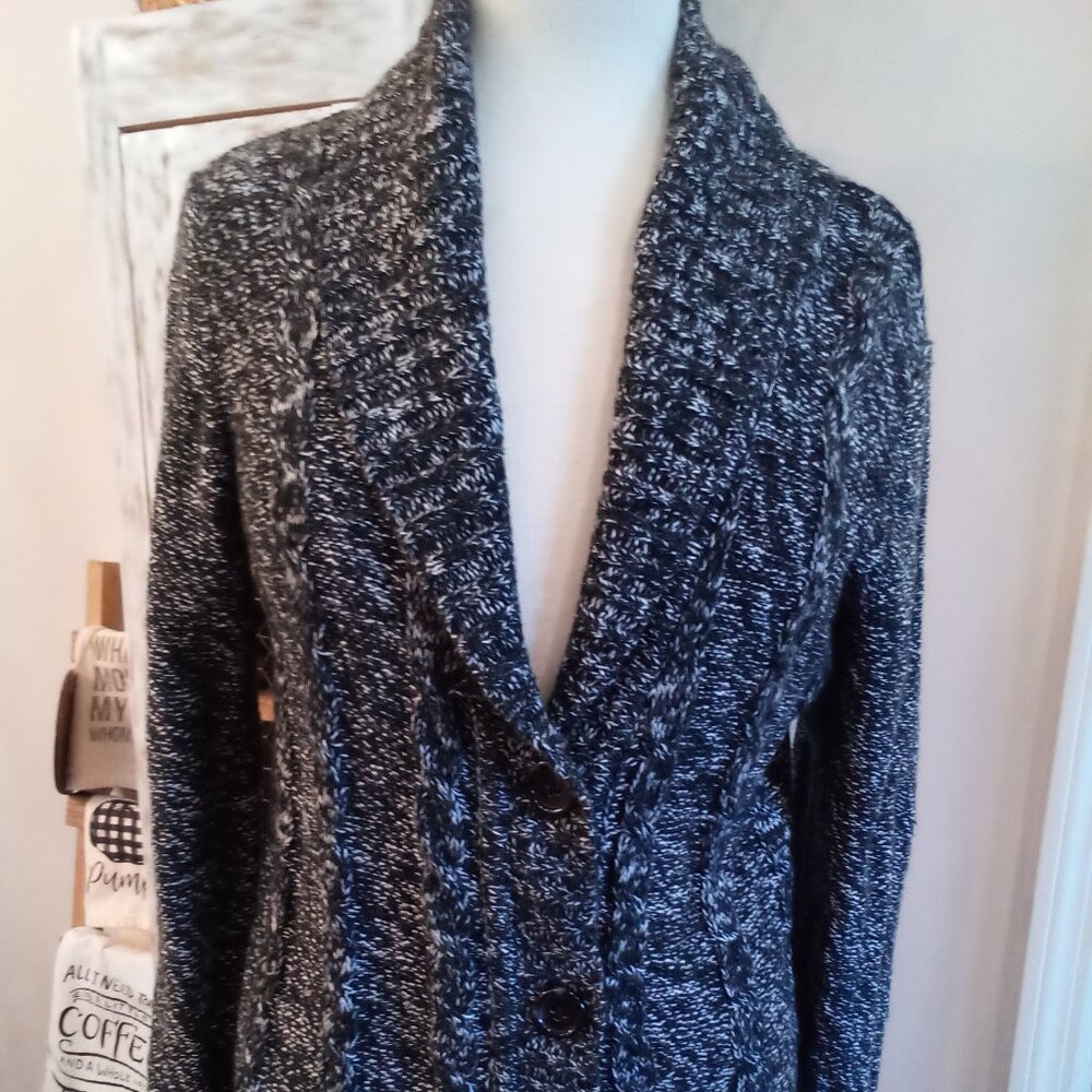 Faded Glory button up sweater Size Med black/white #0525